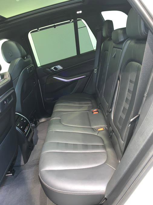 Used 2022 BMW X5 xDrive40i w/ Premium Package image 51