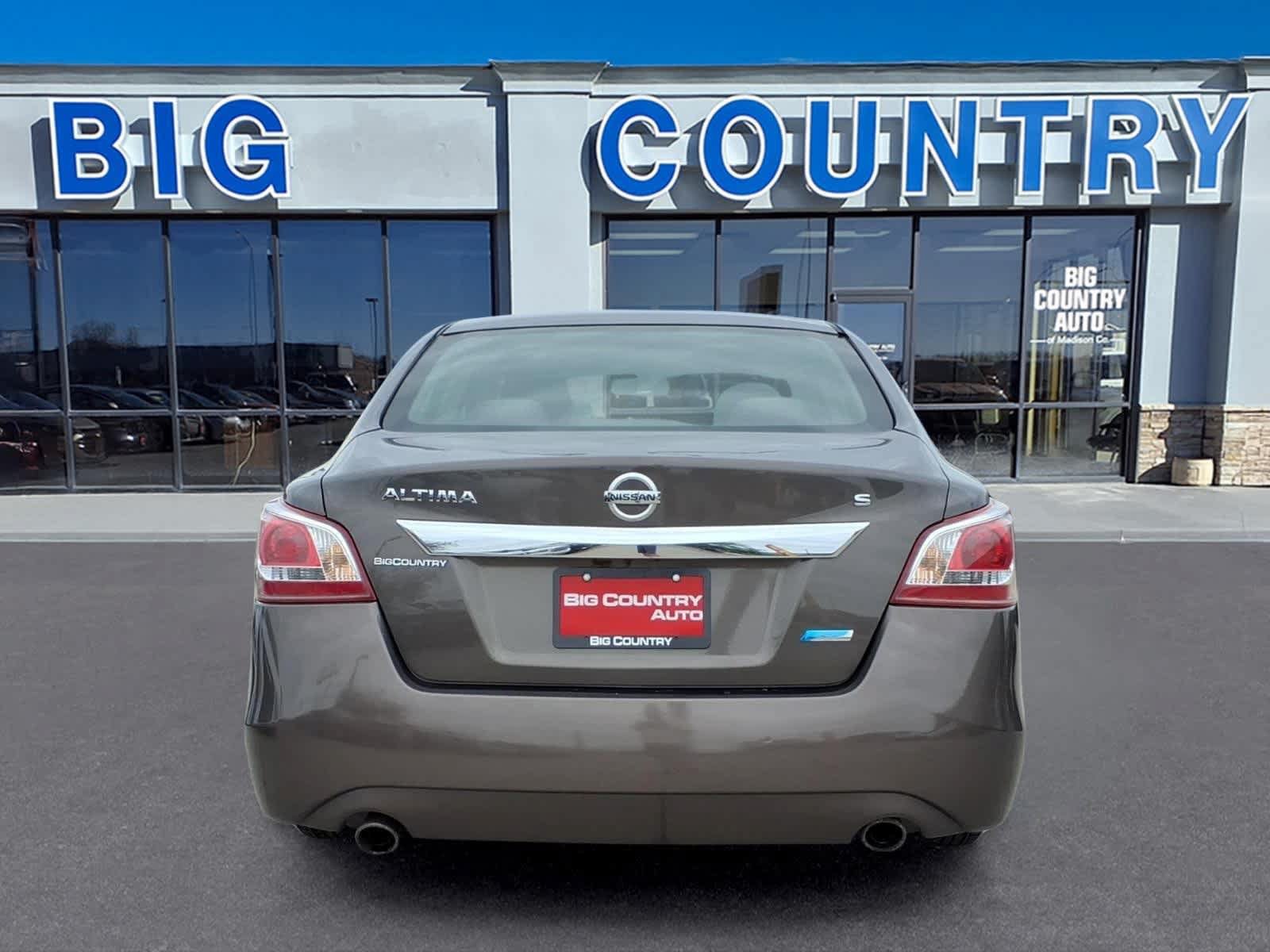 Used 2013 Nissan Altima 2.5 S FWD image 6