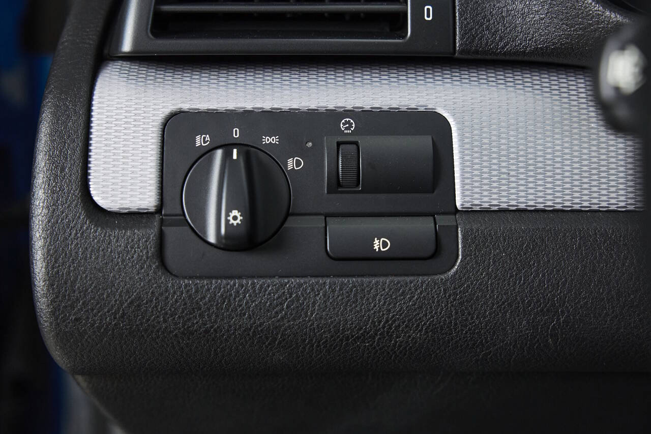 Used 2001 BMW M3 Coupe RWD image 45