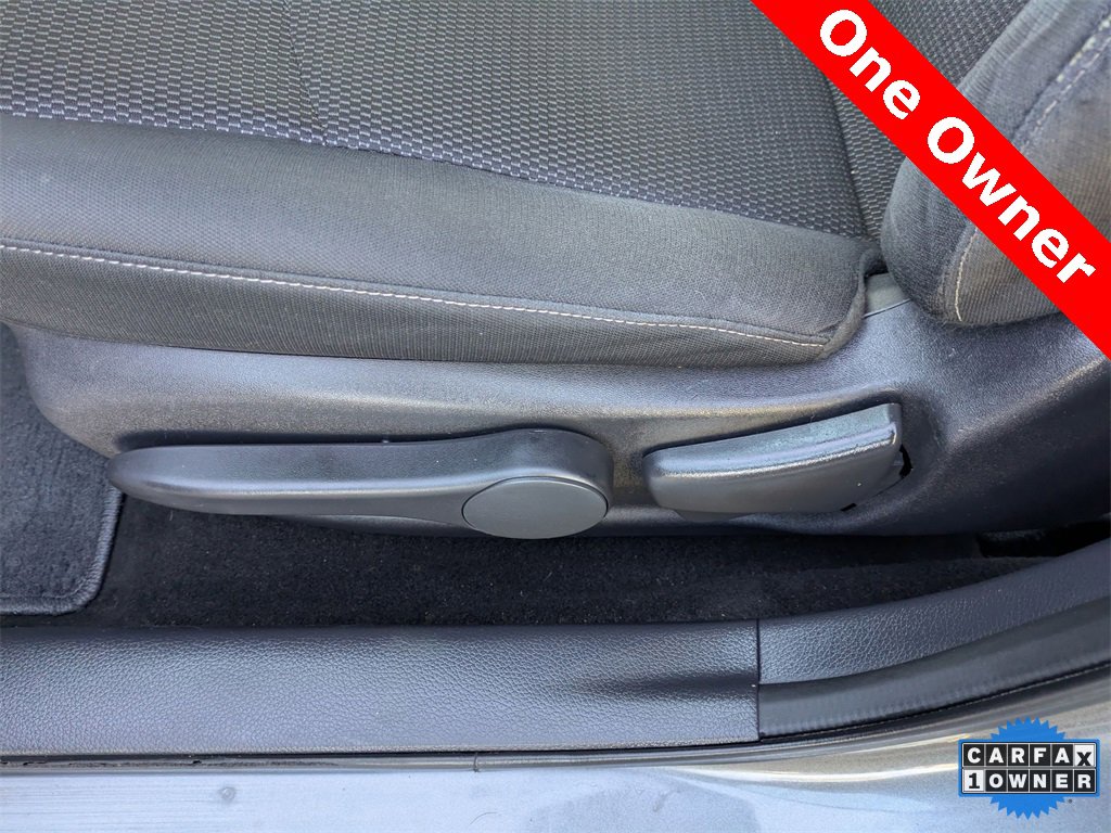 Used 2015 Nissan Sentra S image 12