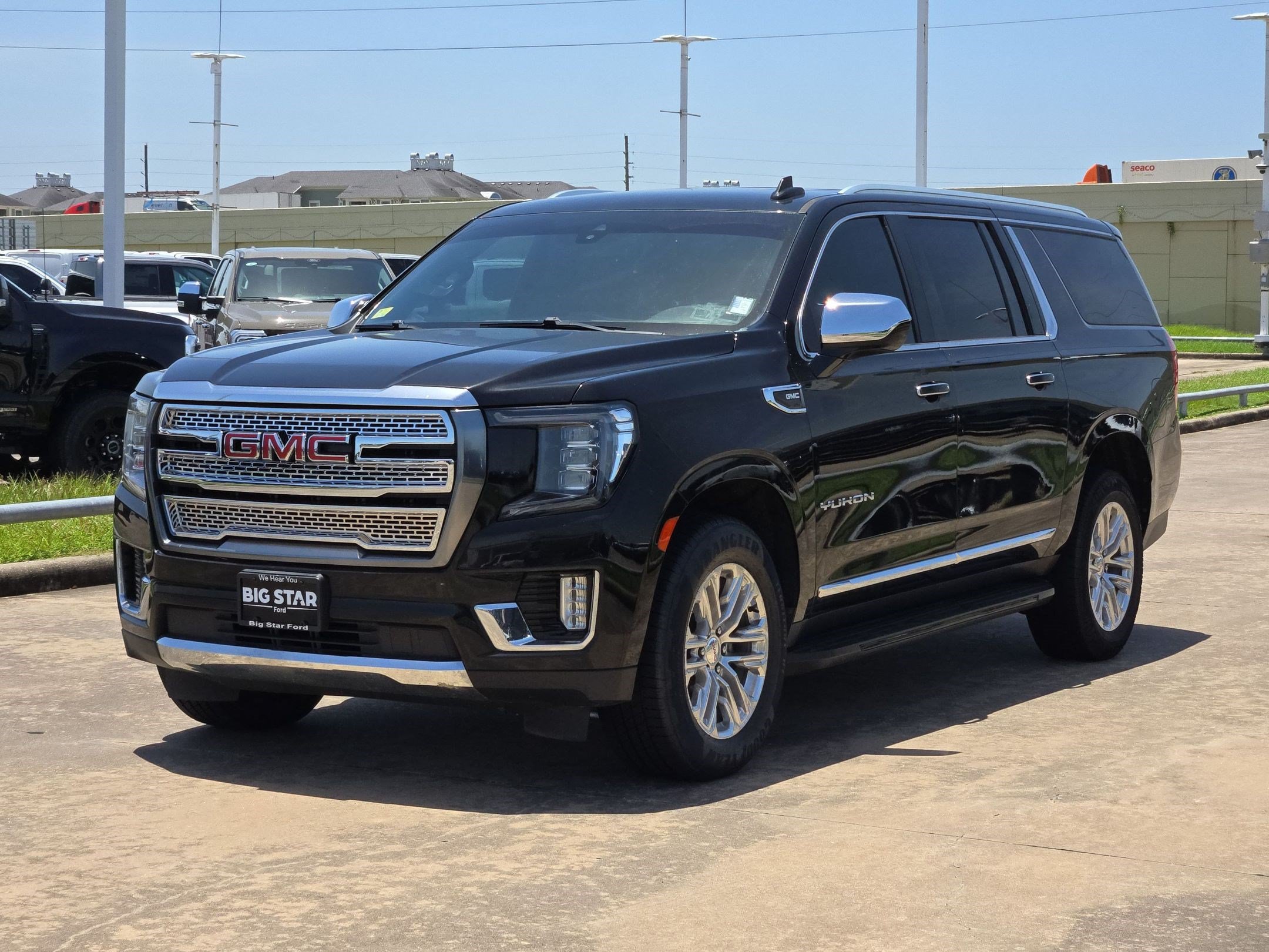 Used 2021 GMC Yukon XL SLT RWD image 8
