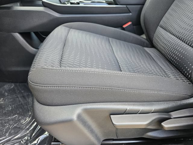 New 2026 Chevrolet Equinox LT w/ Safety and Technology Package FWD image 14
