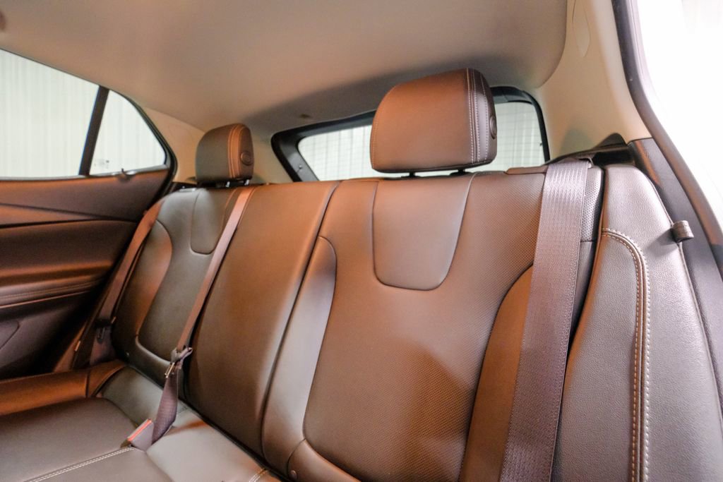 Used 2024 Buick Encore GX Sport Touring image 28