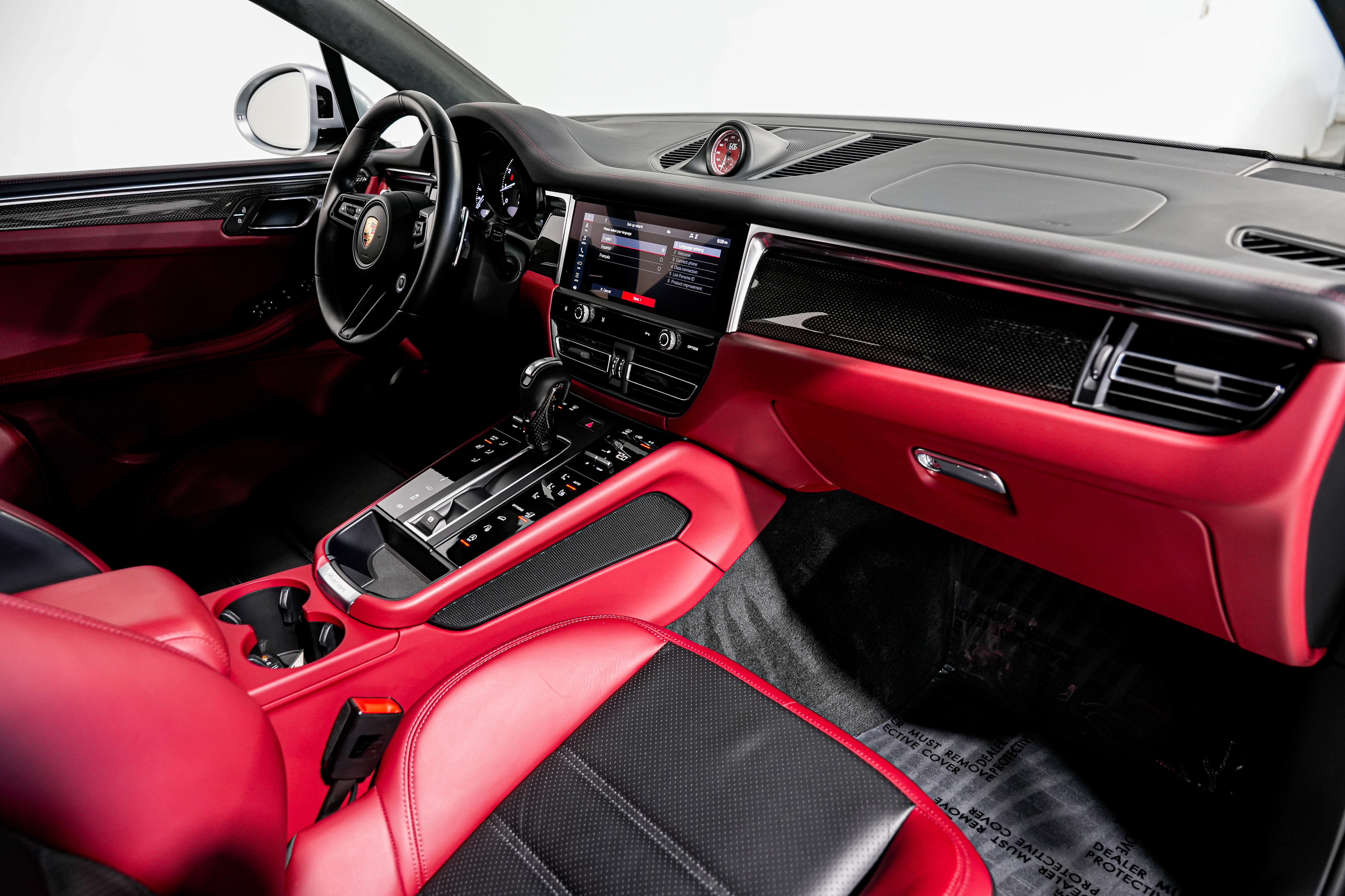 Used 2022 Porsche Macan GTS w/ Sport Chrono Package image 29