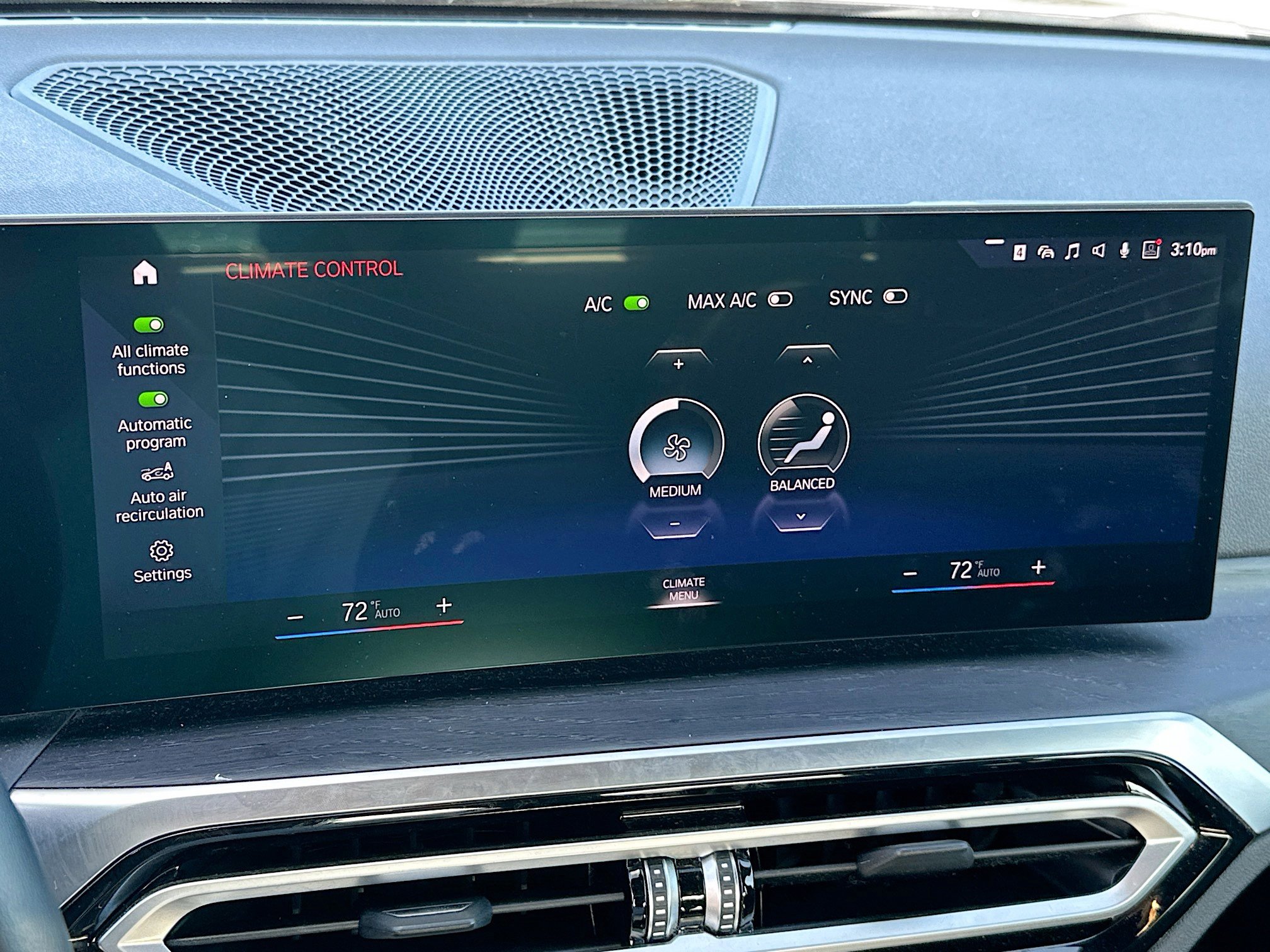 Used 2023 BMW 330i Sedan w/ Driving Assistance Package image 16