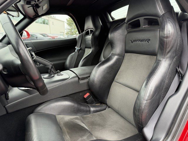 Used 2003 Dodge Viper SRT-10 image 13