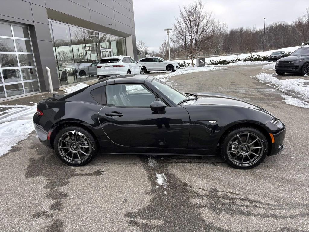 Used 2025 MAZDA MX-5 Miata RF Grand Touring image 8