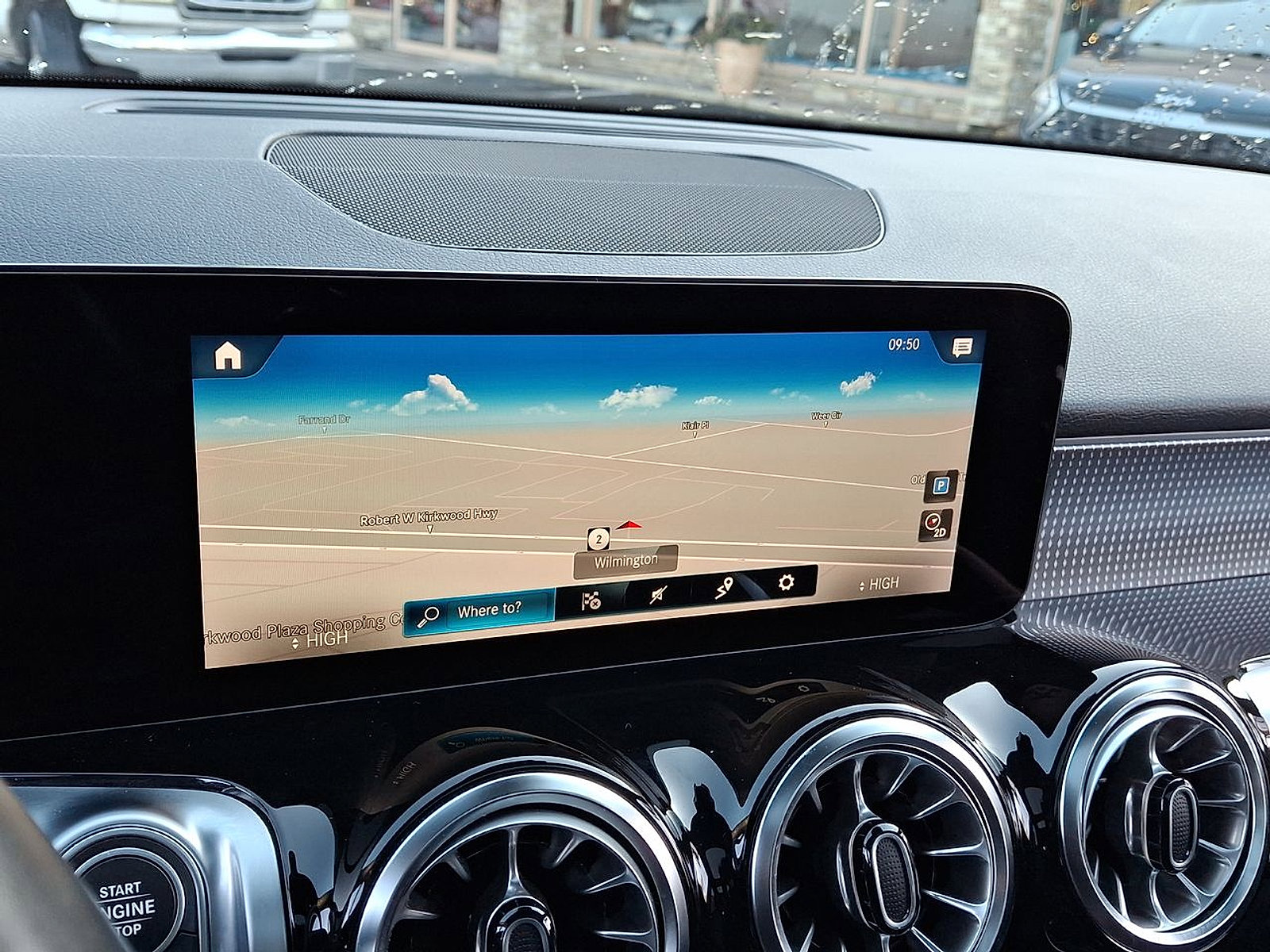 Used 2022 Mercedes-Benz GLB 250 4MATIC image 22