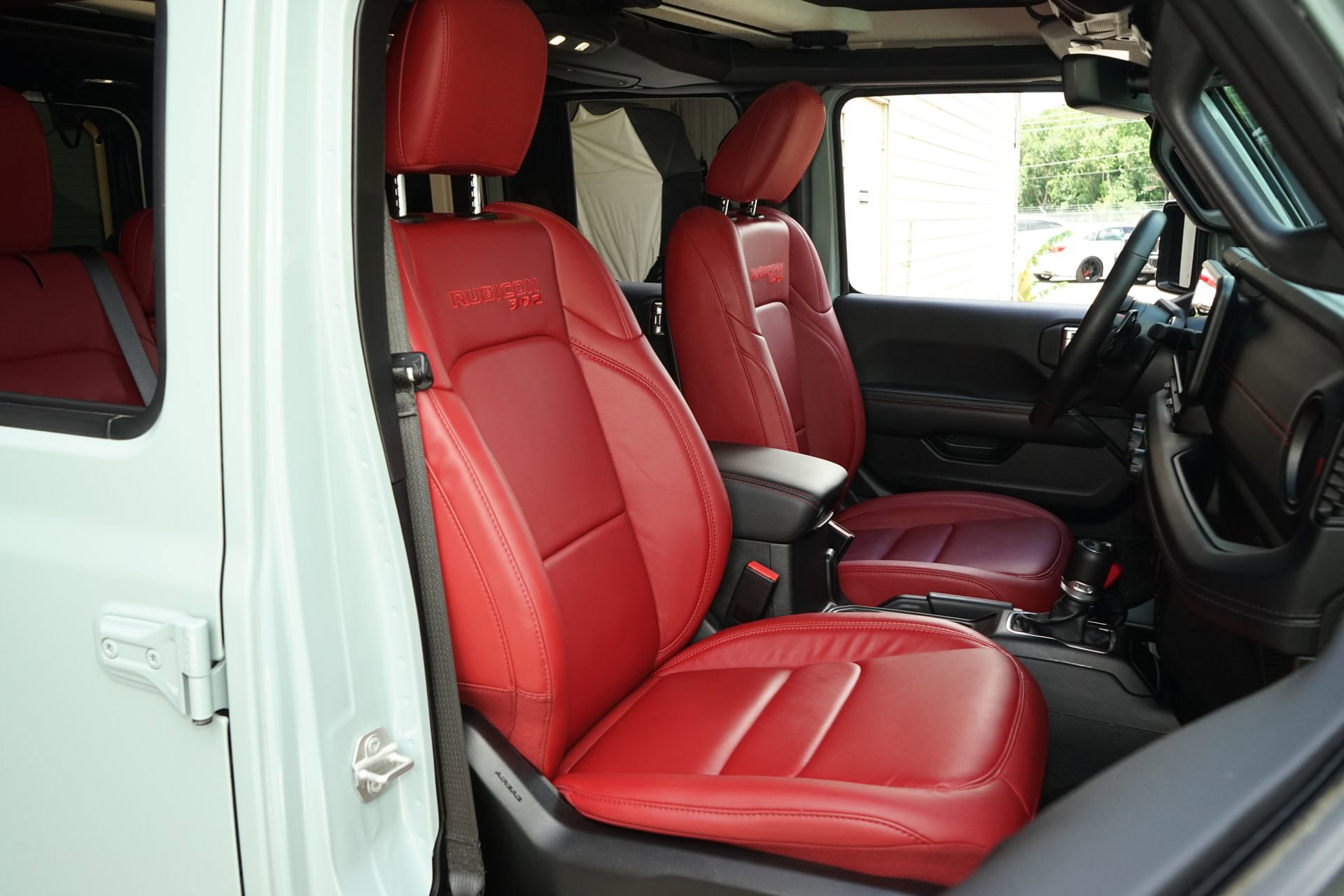 Used 2024 Jeep Wrangler Unlimited Rubicon 392 AWD/4WD image 9