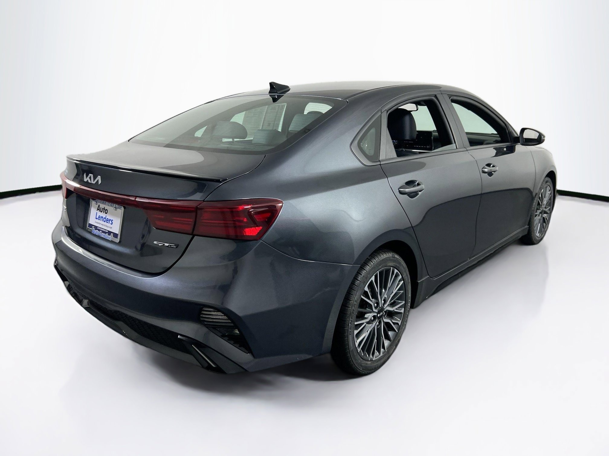 Used 2024 Kia Forte GT-Line image 5