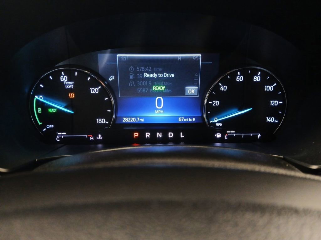 Used 2022 Ford Escape SE image 22