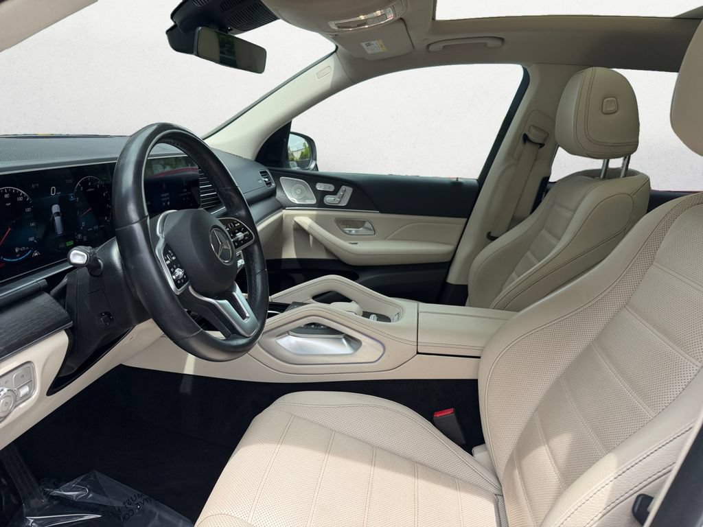 Used 2022 Mercedes-Benz GLS 450 4MATIC image 10