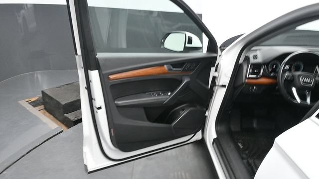 Used 2021 Audi Q5 2.0T Premium Plus AWD/4WD image 10