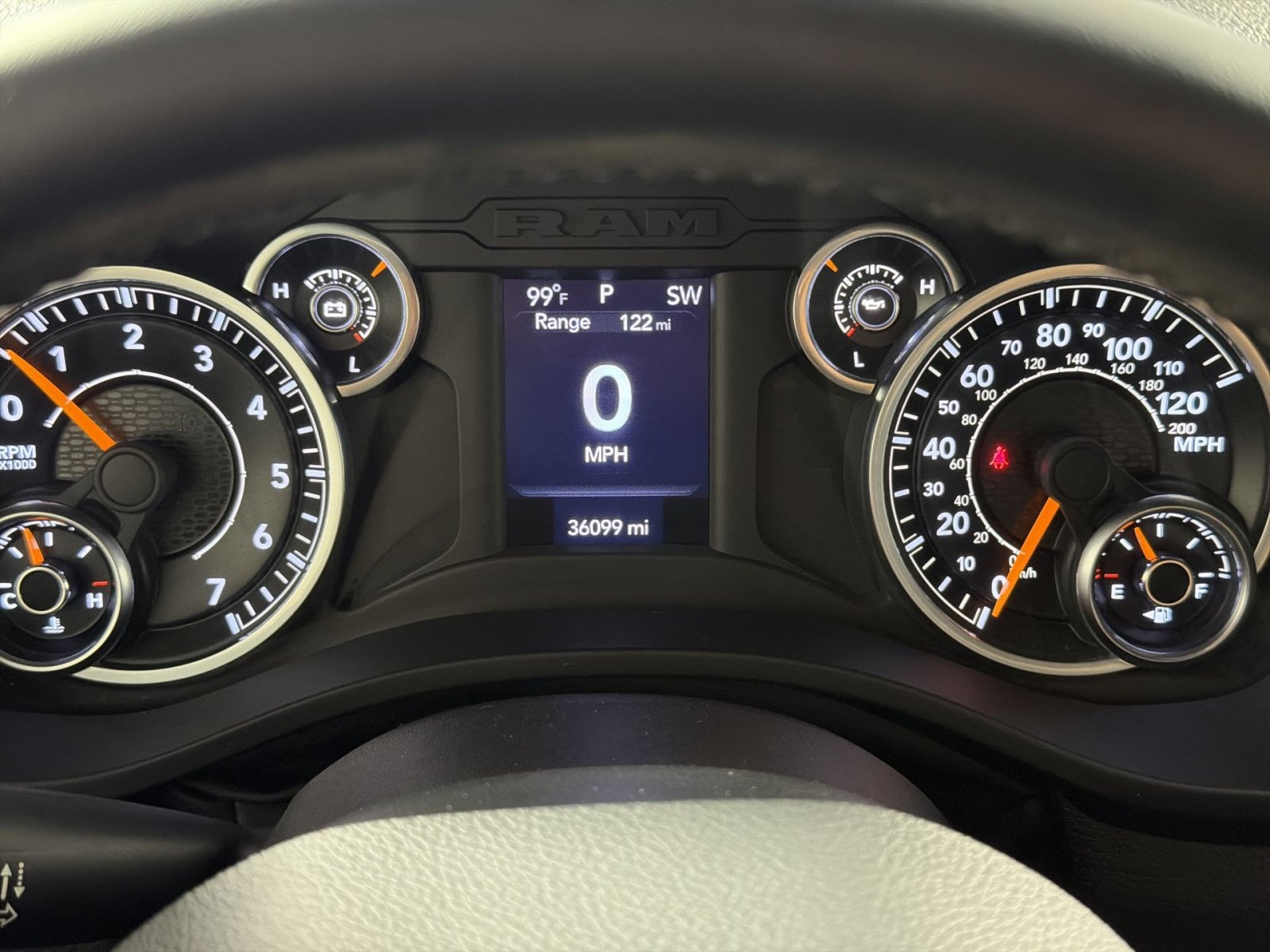 Used 2022 RAM 1500 Big Horn AWD/4WD image 17