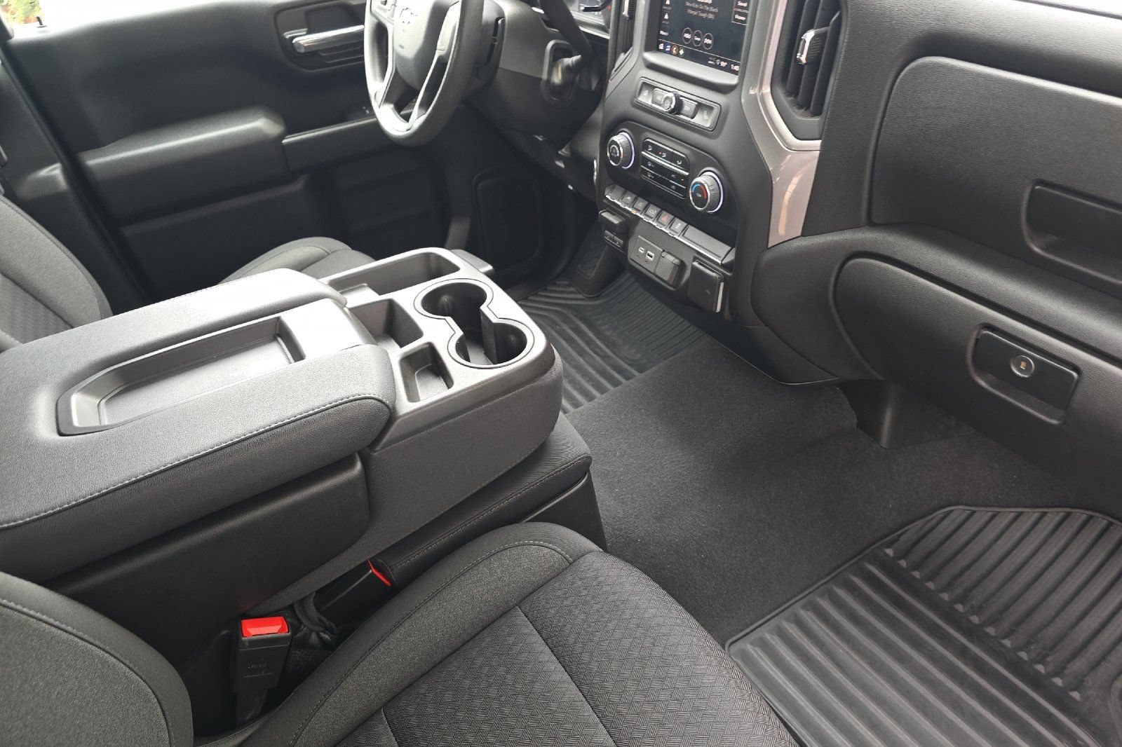 Used 2023 Chevrolet Silverado 1500 Custom w/ LPO, Dark Essentials Package AWD/4WD image 15