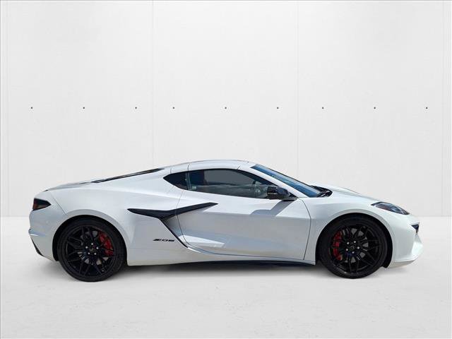 Used 2023 Chevrolet Corvette Z06 image 4