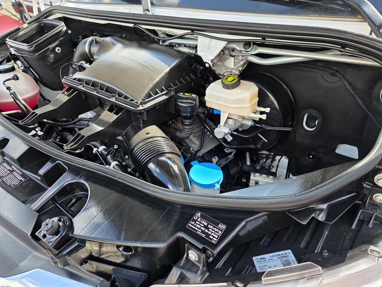 Used 2021 Freightliner Sprinter 2500 image 21