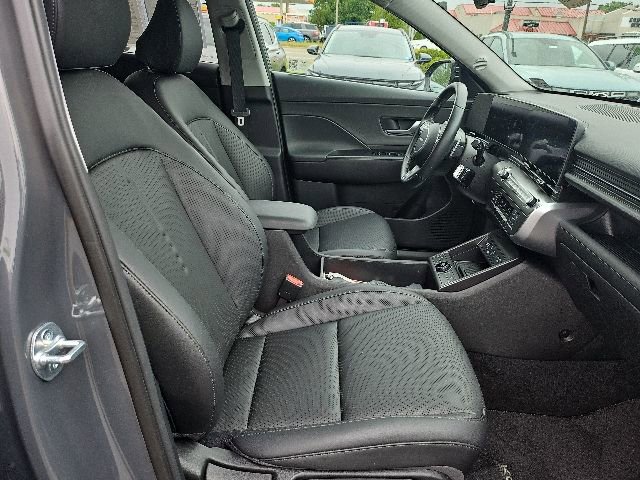 Certified 2026 Hyundai Kona SEL Premium AWD/4WD image 21