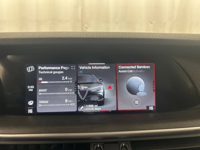 Used 2023 Alfa Romeo Stelvio Ti w/ Active Assist Plus Package image 17