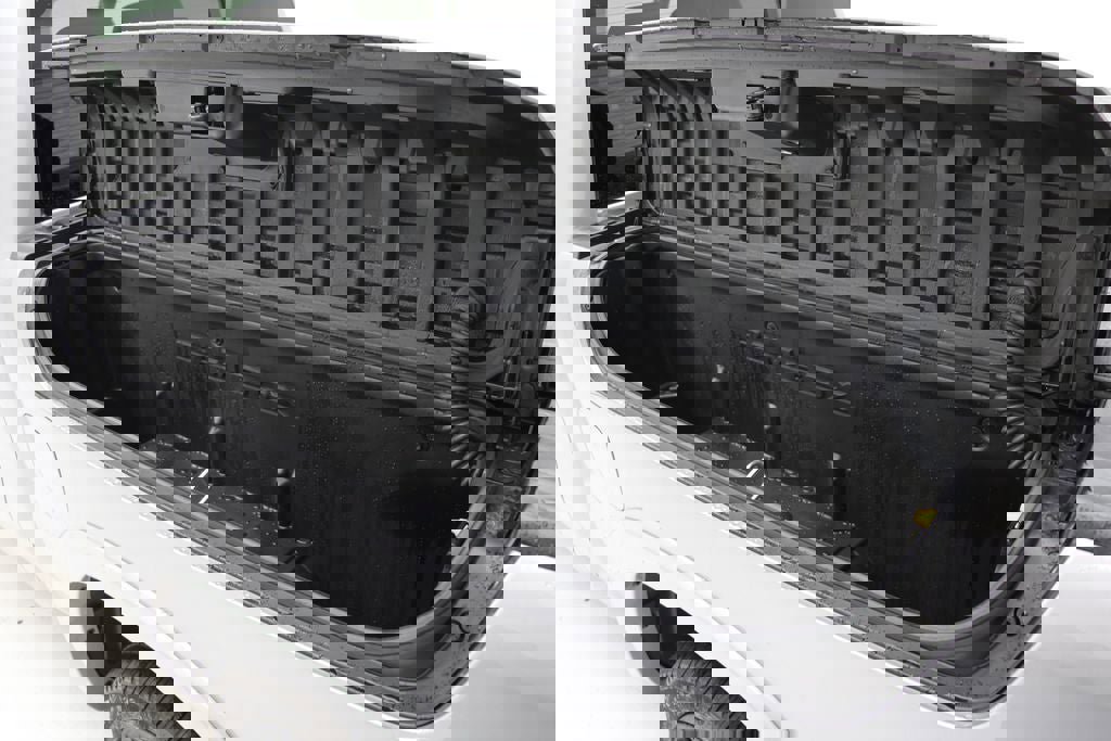 Used 2025 RAM 1500 Laramie w/ Night Edition image 15