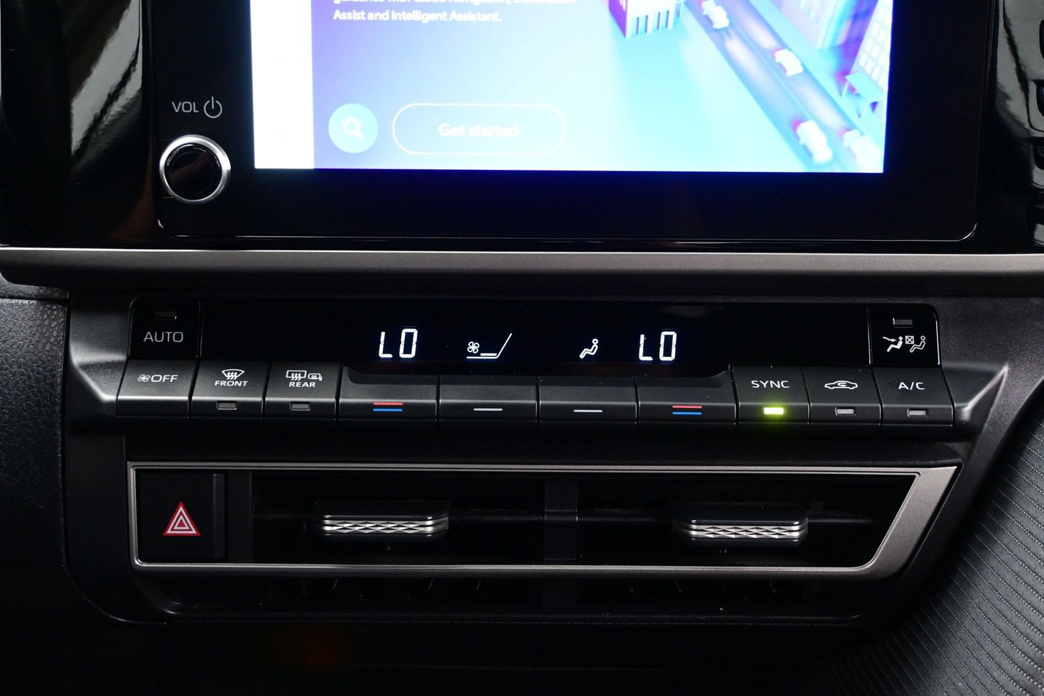 Used 2025 Toyota Camry SE FWD image 20