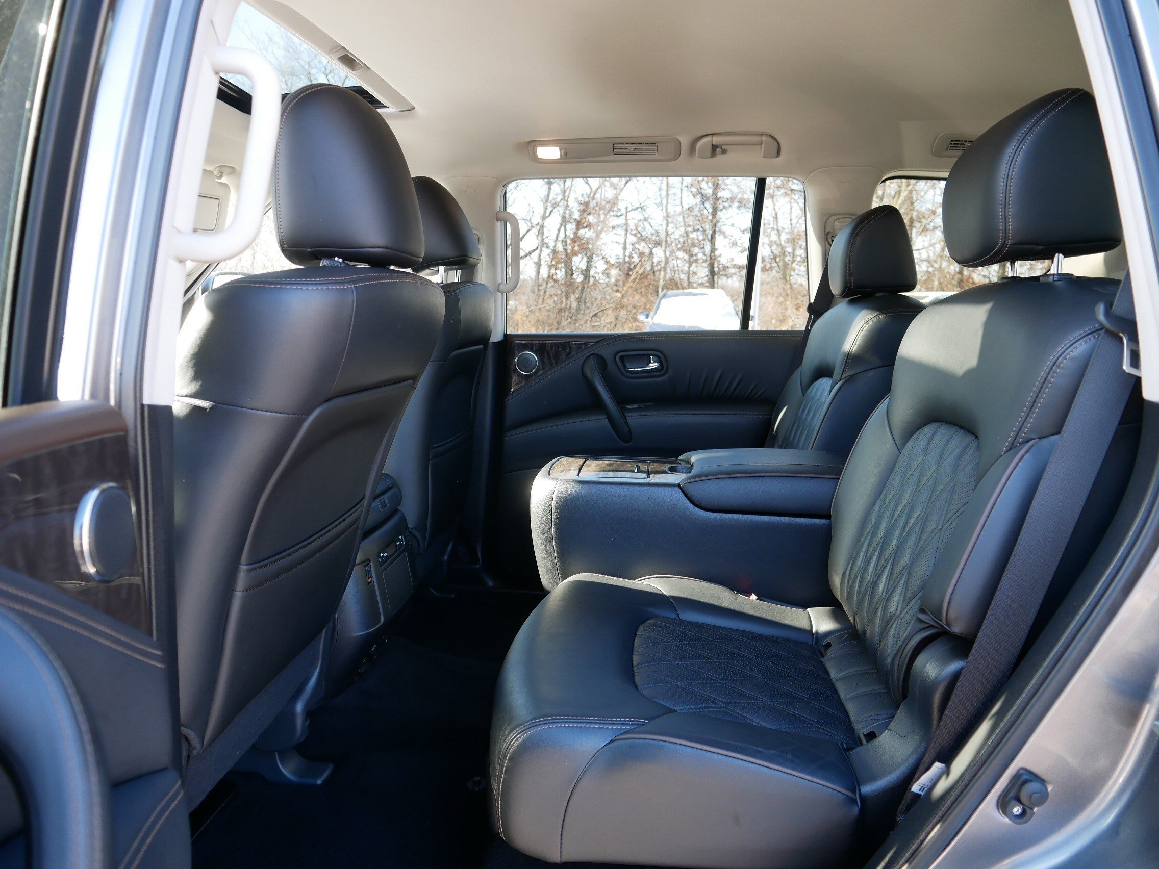 Certified 2024 Nissan Armada Platinum w/ Captain's Chairs Package image 35