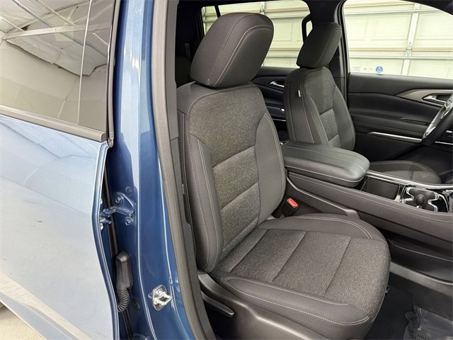 Certified 2025 Chevrolet Traverse LT image 21