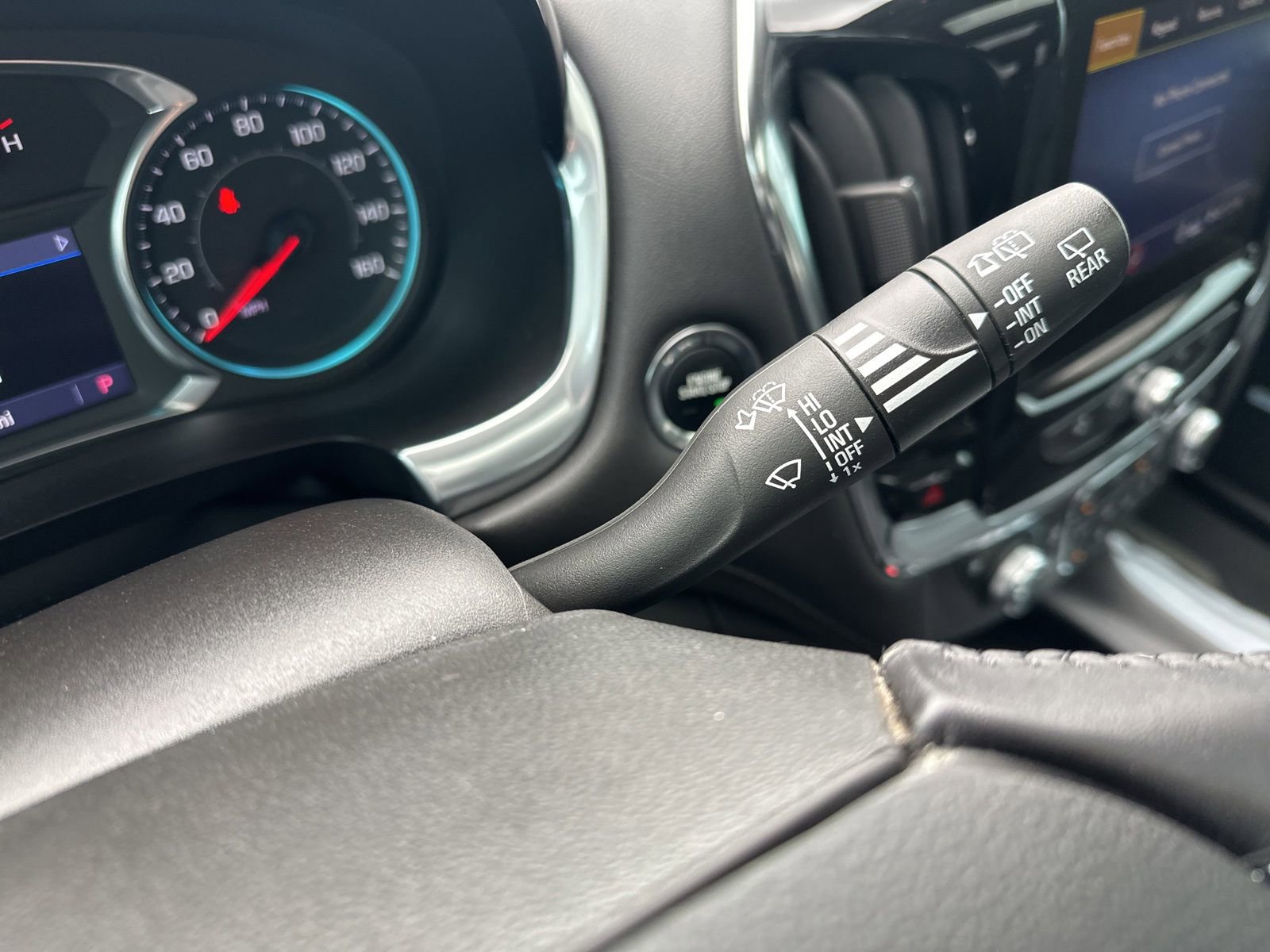 Used 2021 Chevrolet Traverse High Country FWD image 45