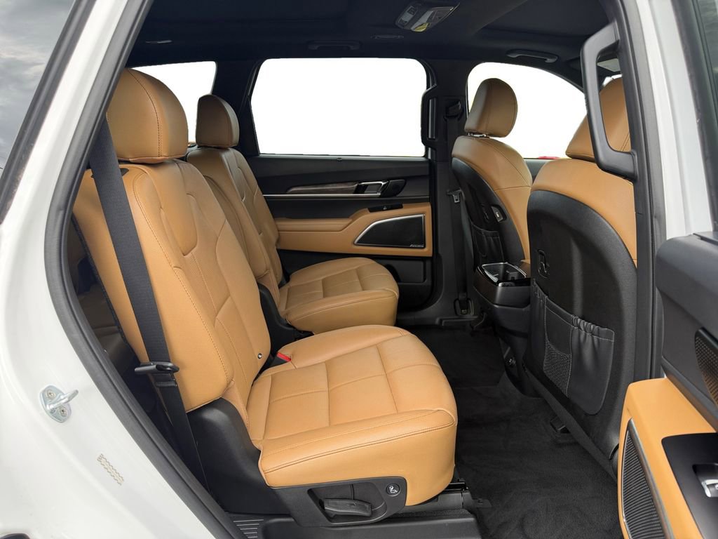 Used 2020 Kia Telluride SX w/ Towing Package AWD/4WD image 18