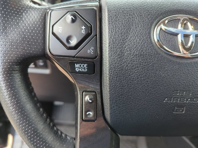Used 2024 Toyota 4Runner TRD Off-Road Premium w/ Off Road Premium Plus Package AWD/4WD image 12