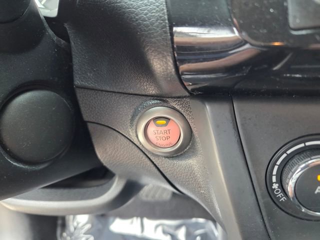 Used 2016 Nissan Sentra SV image 27