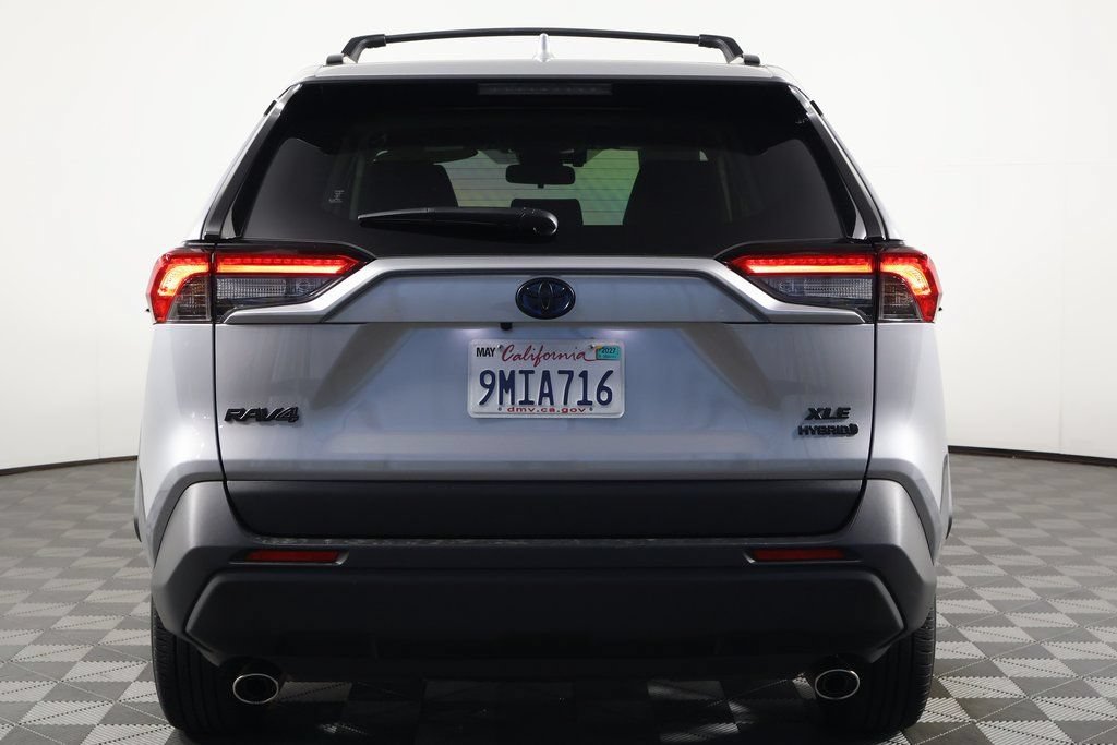 Used 2024 Toyota RAV4 XLE Premium w/ Weather Package AWD/4WD image 5