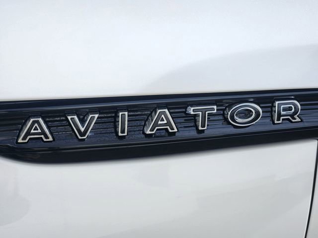 New 2026 Lincoln Aviator Black Label w/ Jet Appearance Package image 16
