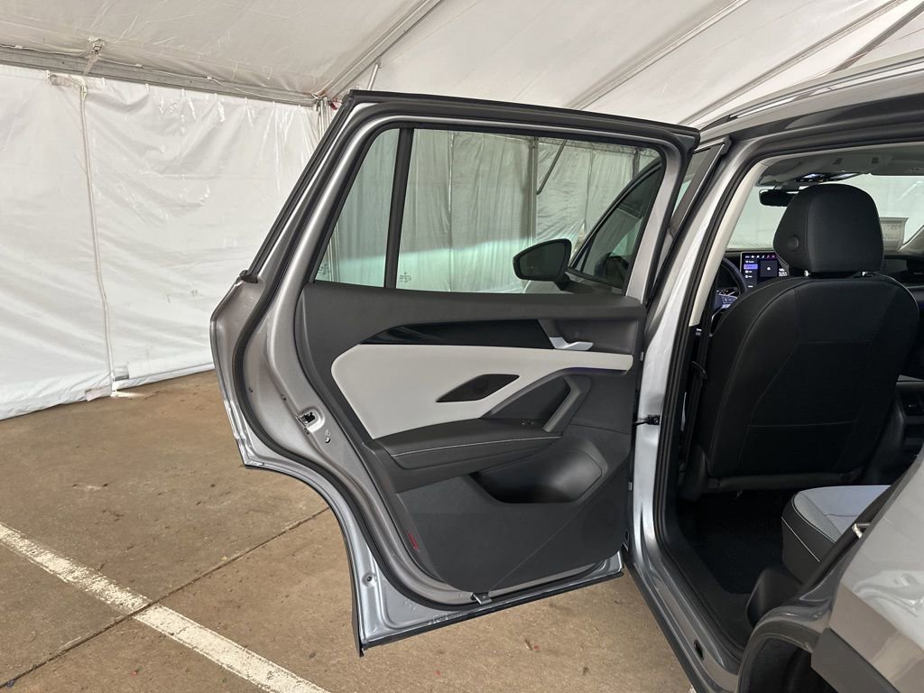 New 2026 Volkswagen Tiguan SE AWD/4WD image 10