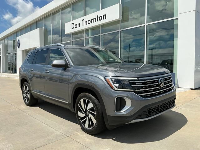 Certified 2025 Volkswagen Atlas SEL AWD/4WD image 1