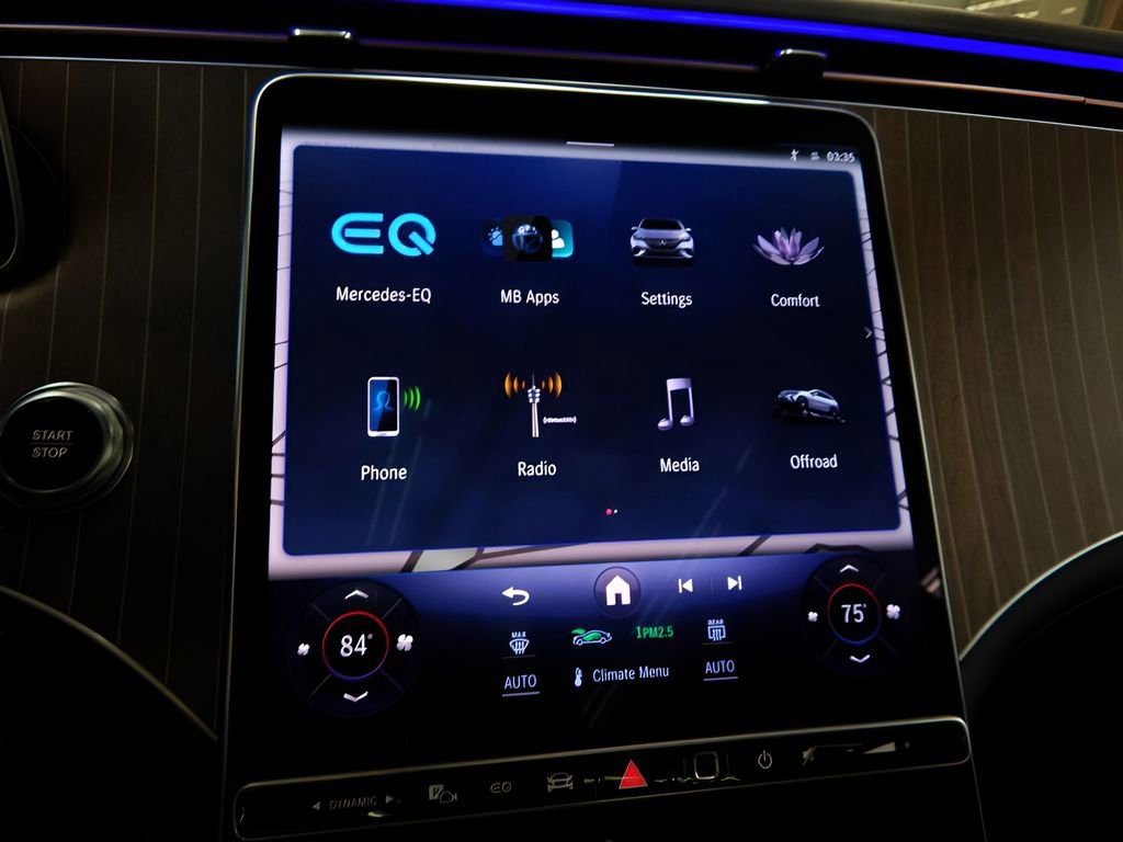 Used 2023 Mercedes-Benz EQE 350+ 4MATIC SUV w/ Pinnacle Trim Package image 26