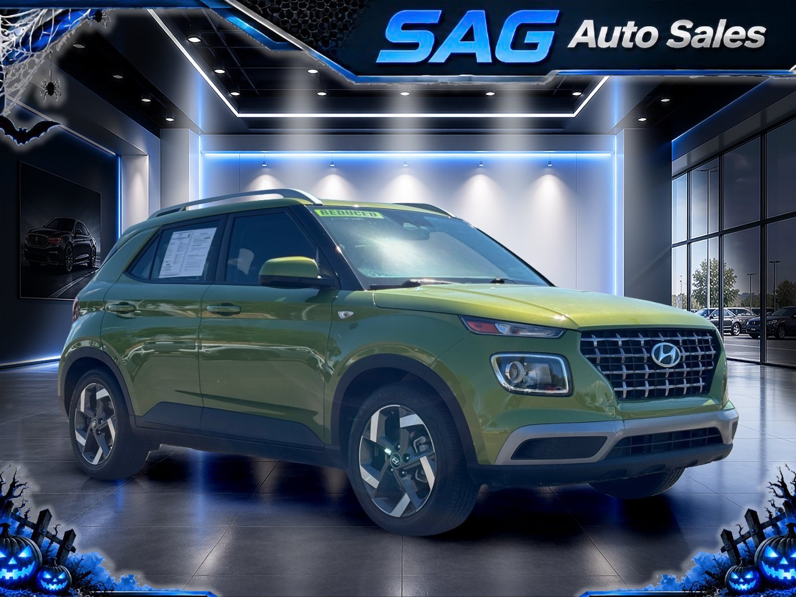 Used 2023 Hyundai Venue SEL w/ Cargo Package FWD image 1