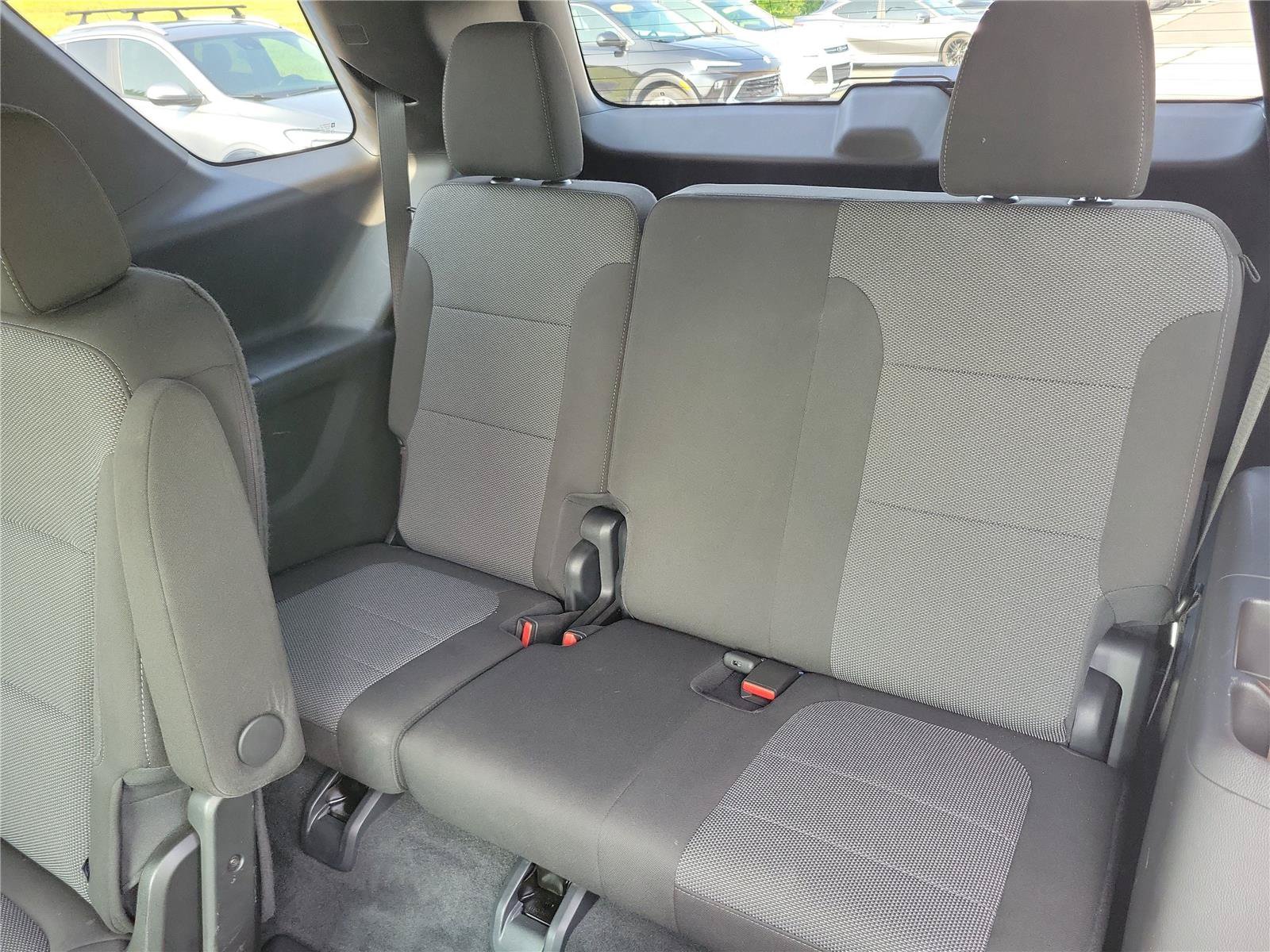 Used 2023 Chevrolet Traverse LT AWD/4WD image 10