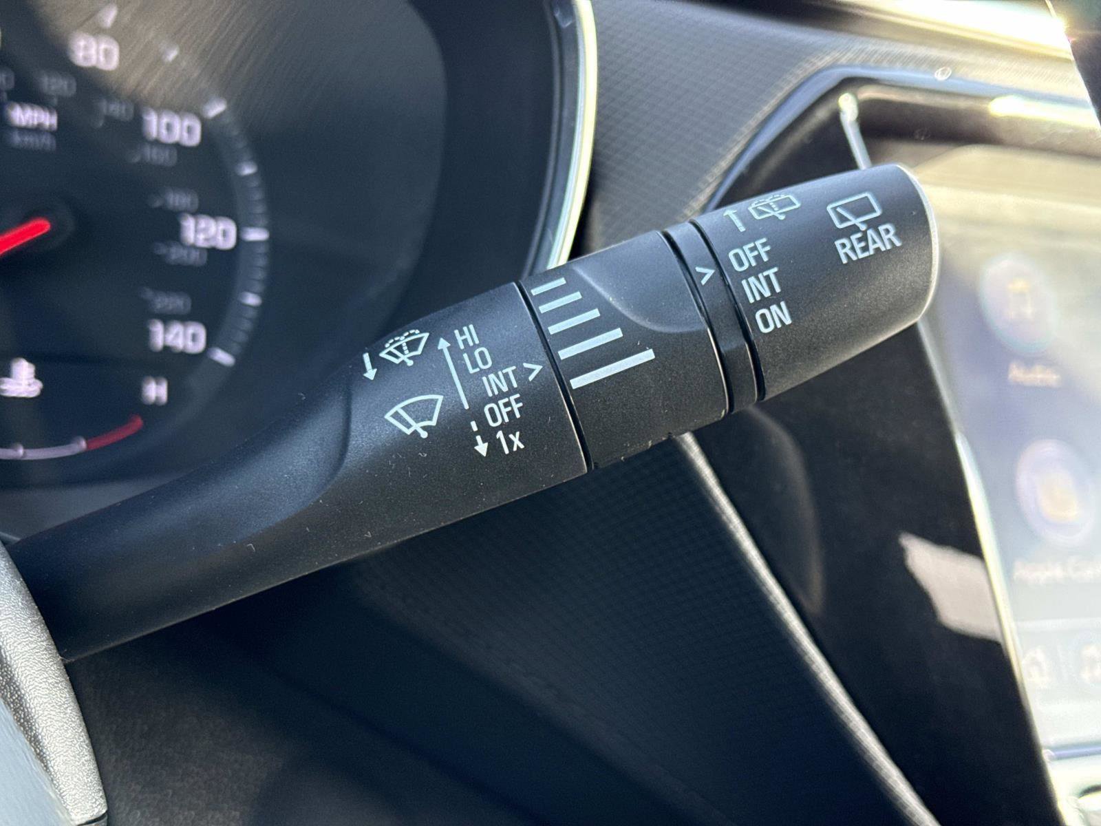 Used 2023 Chevrolet TrailBlazer LT w/ Convenience Package image 10