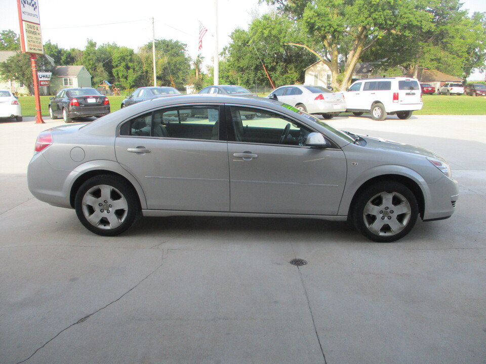 Used 2008 Saturn Aura XE FWD image 2