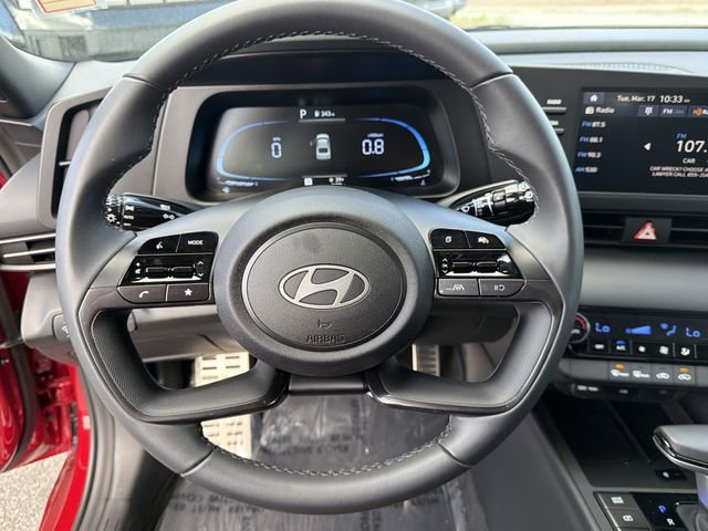 Certified 2025 Hyundai Elantra Sport image 23