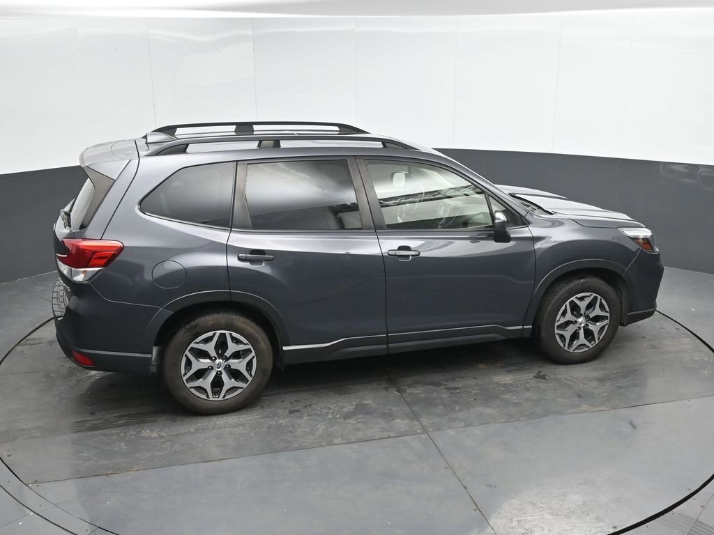 Used 2020 Subaru Forester Premium AWD/4WD image 13