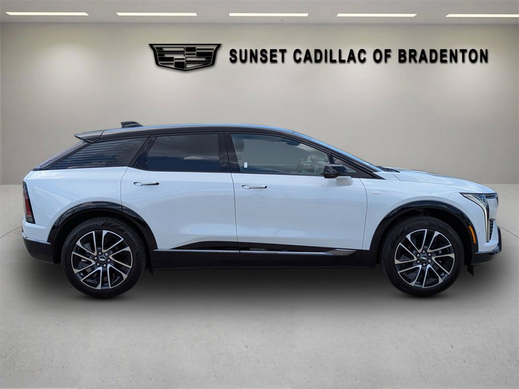 New 2026 Cadillac Optiq Sport 1 w/ LPO, Floor Liner Package RWD image 2