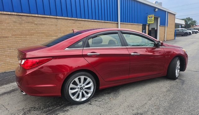 Used 2011 Hyundai Sonata SE image 3