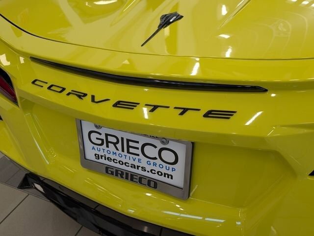 Used 2024 Chevrolet Corvette Stingray Premium Conv w/ 3LT RWD image 10