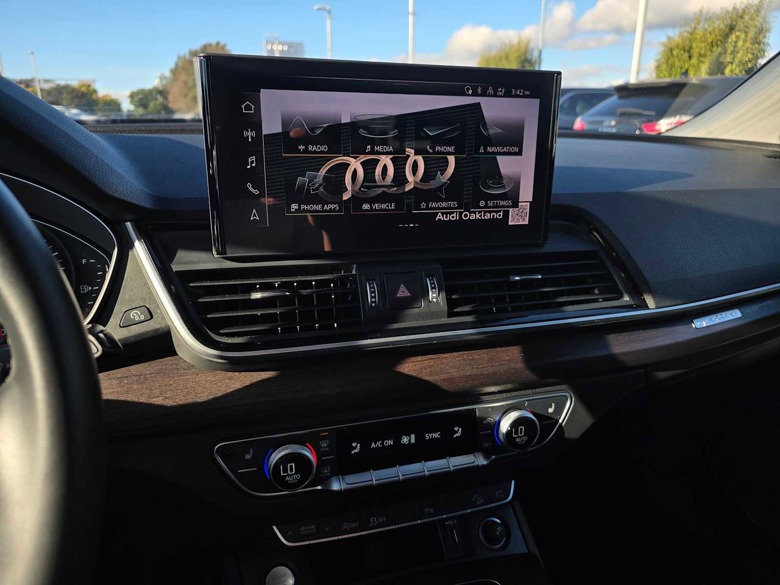 Certified 2025 Audi Q5 2.0T Premium image 28