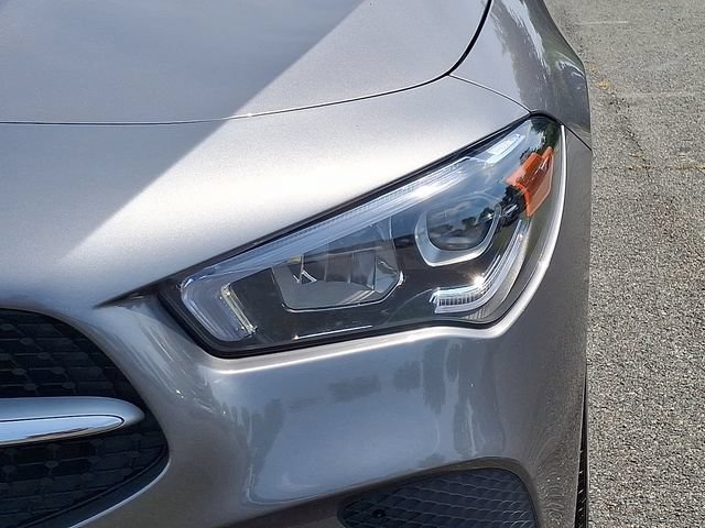 Used 2023 Mercedes-Benz CLA 250 4MATIC image 9