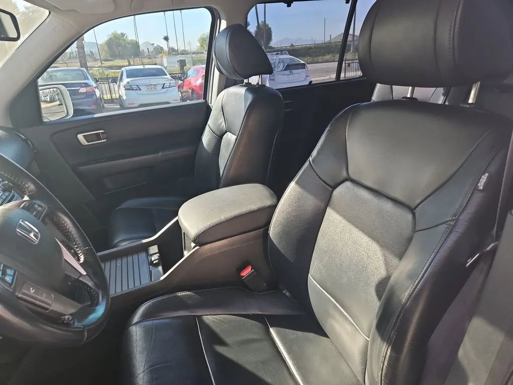Used 2013 Honda Pilot Touring image 11