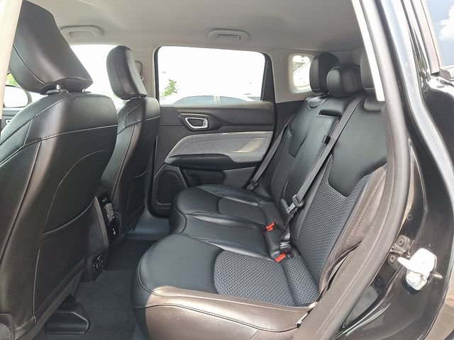 Used 2022 Jeep Compass Latitude w/ Convenience Group AWD/4WD image 9