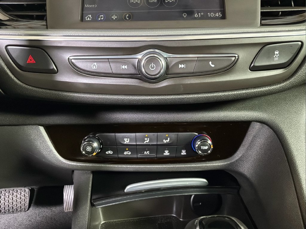 Used 2019 Buick Regal Preferred w/ Driver Confidence Package I FWD image 29